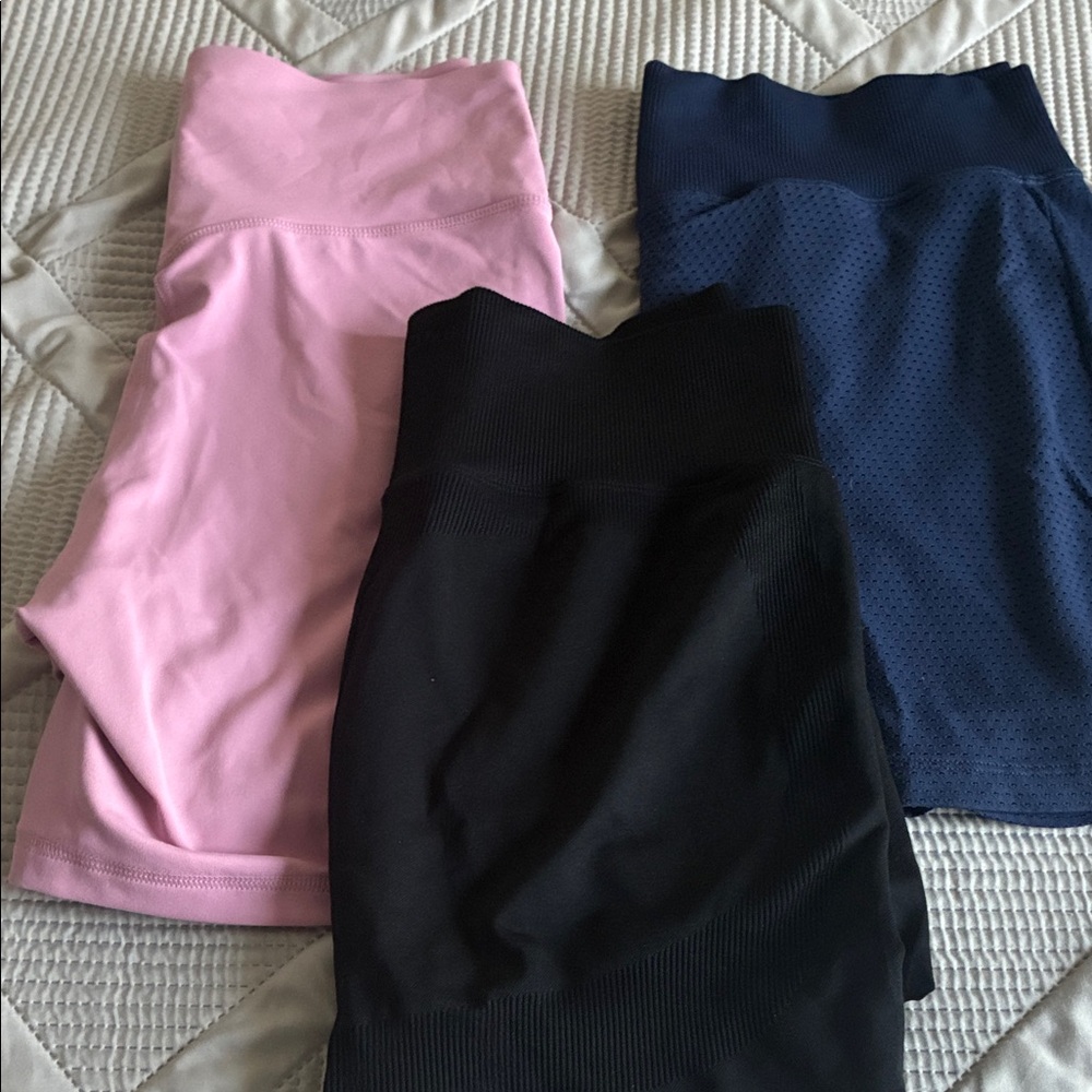 High-Waist Seamless biker shorts & mesh Skort — Pink, Black, Navy